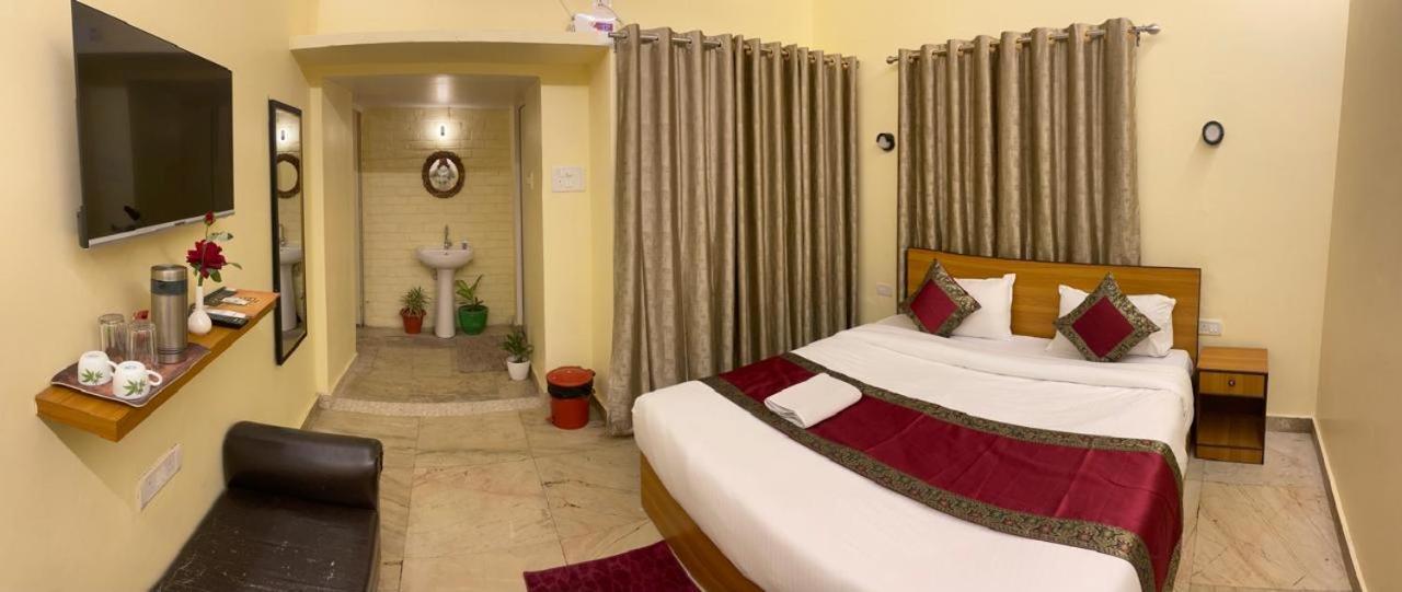 Shankar Vilaas -A Boutique Stay Forigners Choice Near Ghats And Temples พาราณสี ภายนอก รูปภาพ