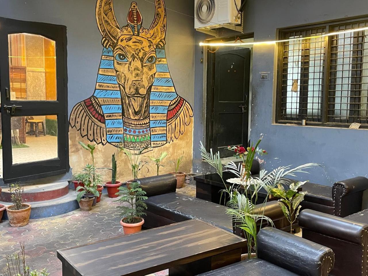 Shankar Vilaas -A Boutique Stay Forigners Choice Near Ghats And Temples พาราณสี ภายนอก รูปภาพ